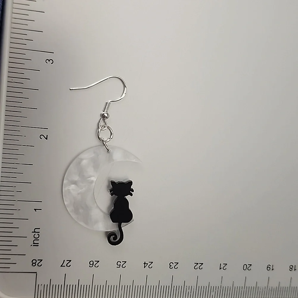 Black Cat Acrylic White Moon Accented with Black decorative Jump Rings - Picture 3 of 6